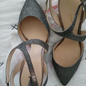 Pelle Moda Glittering Black Heels
